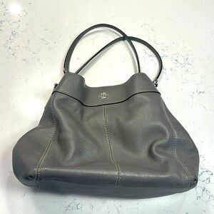 NWOT Grey Coach purse